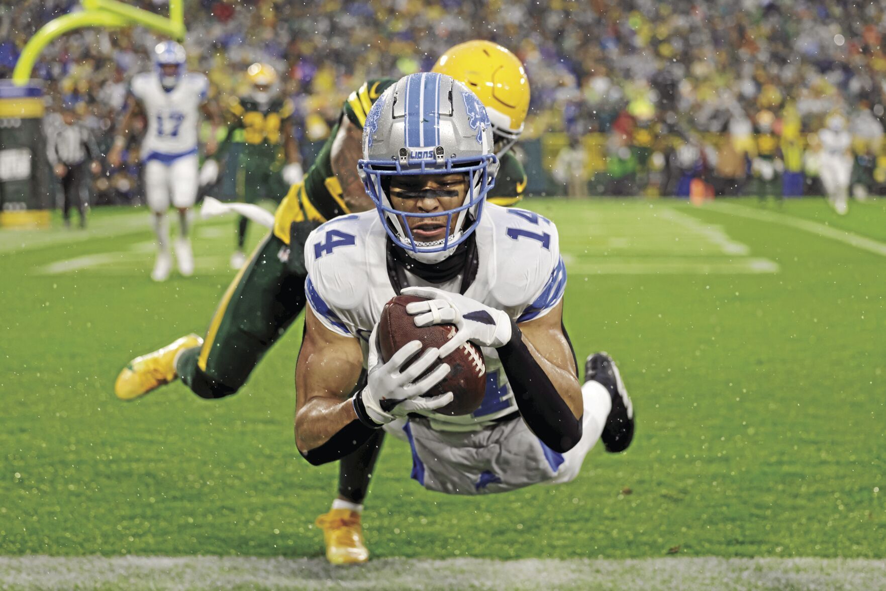 Lions Packers Football